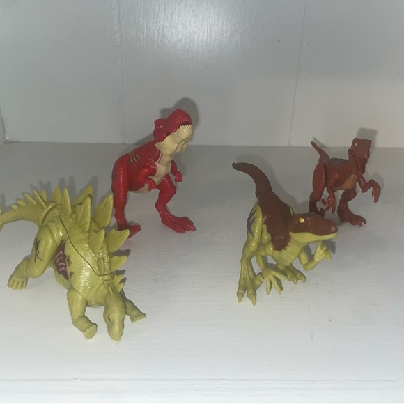 Other - Dinosaur Toy Figurine Set